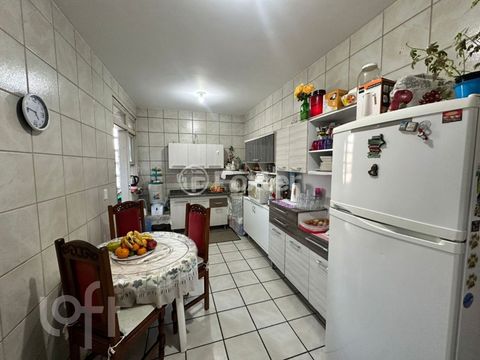 Image 5 - 886961