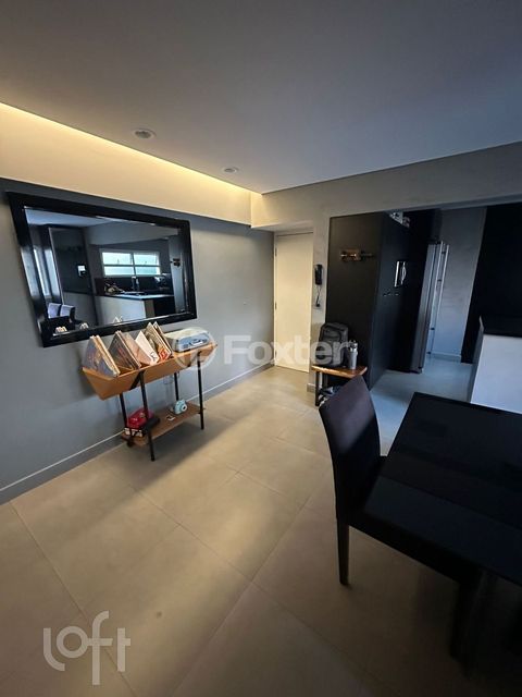 Image 3 - 886974