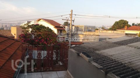 Image 8 - 887004
