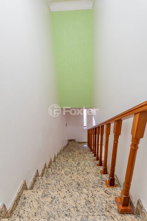 Image 9 - 887009