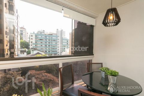 Image 19 - 887016