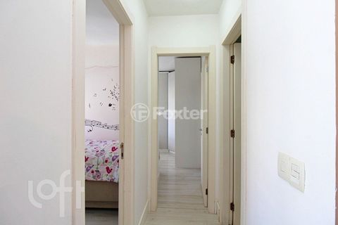 Image 19 - 887018