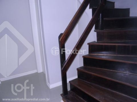 Image 9 - 887034