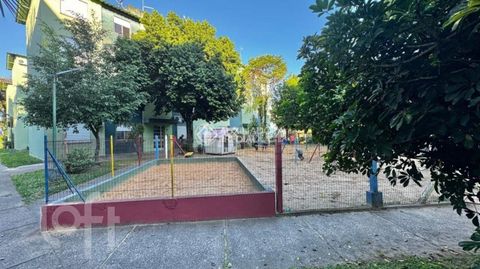 Image 8 - 887035