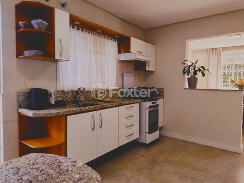 Image 7 - 887039