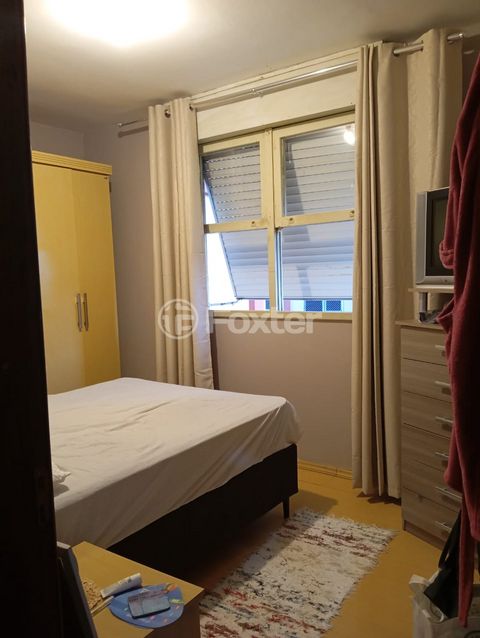 Image 7 - 887113