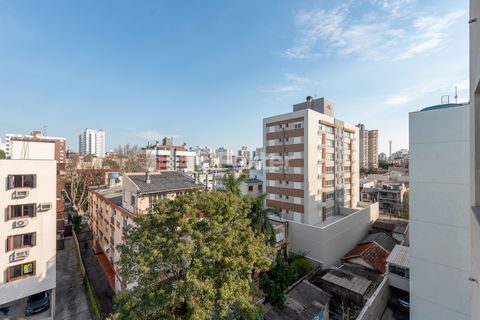 Image 10 - 887125