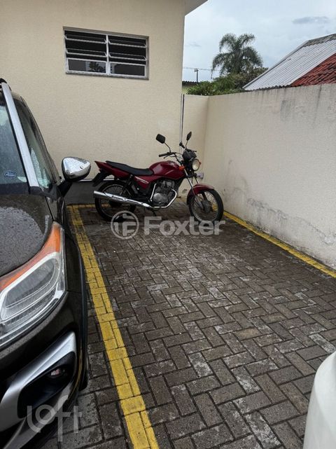 Image 8 - 887230