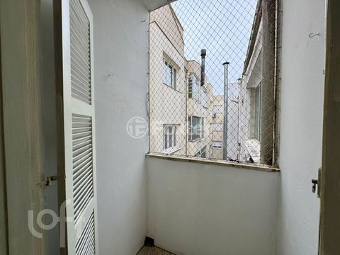 Image 7 - 887236