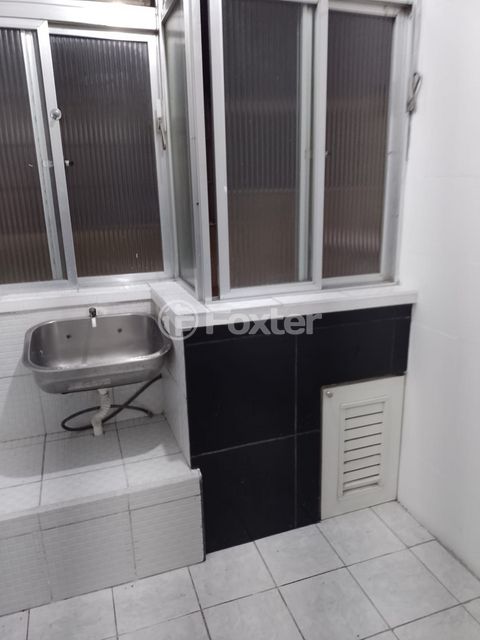 Image 9 - 887269