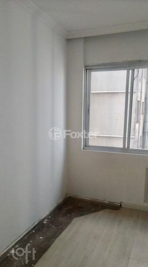 Image 3 - 887271