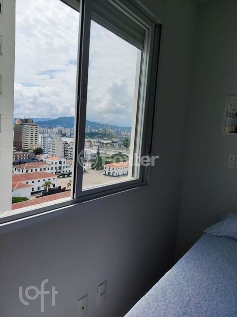 Image 1 - 887404