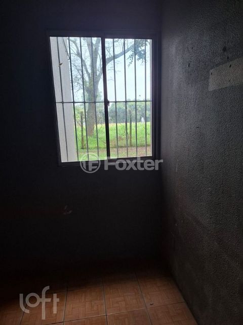 Image 7 - 887423