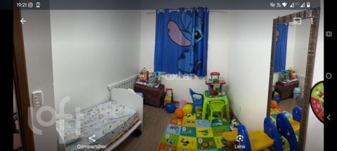 Image 4 - 887426