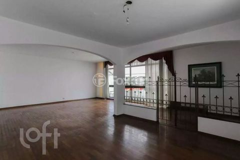Image 7 - 887436