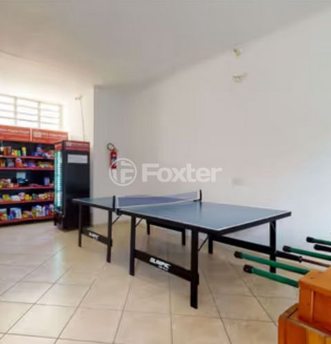 Image 4 - 887442