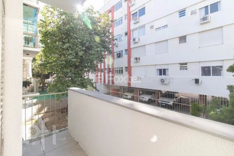 Image 4 - 887486