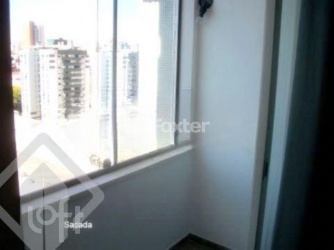 Image 4 - 887492