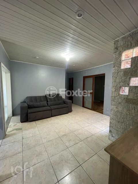 Image 7 - 887494