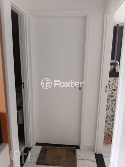 Image 7 - 887496