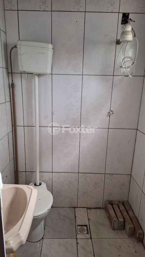 Image 8 - 887501