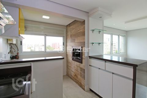 Image 7 - 887511