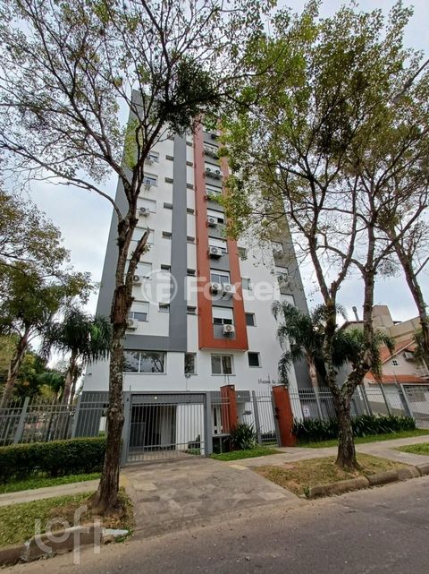 Image 11 - 887519