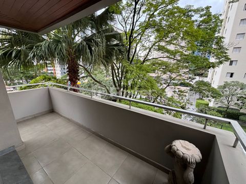 Image 8 - 887581
