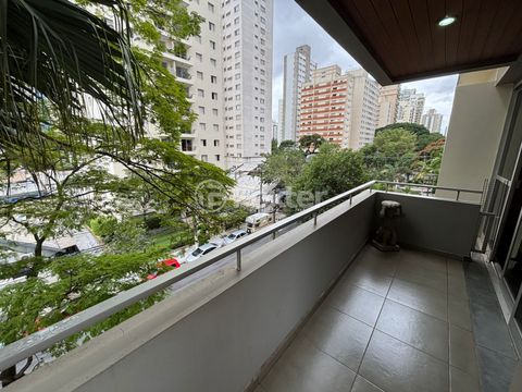 Image 7 - 887581