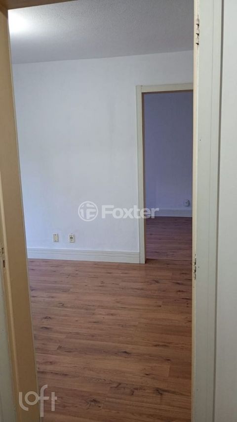 Image 3 - 887605