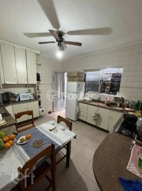 Image 1 - 887615