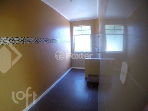 Image 7 - 887620