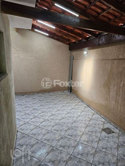 Image 5 - 887624