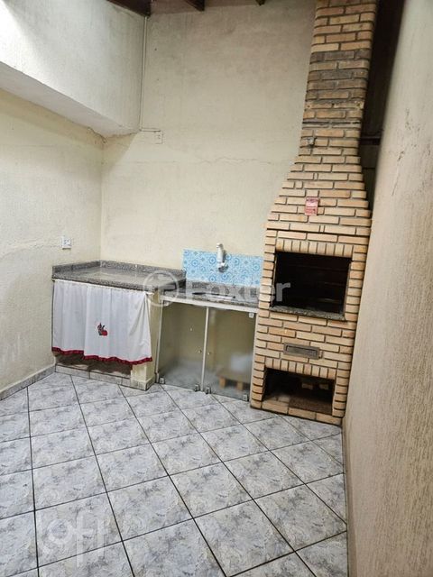 Image 6 - 887624