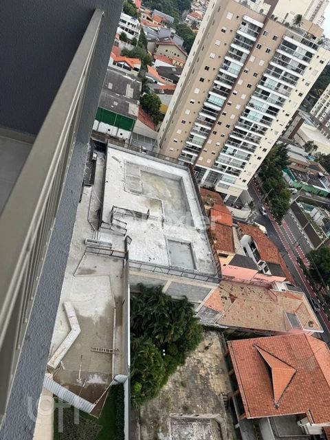 Image 1 - 887629