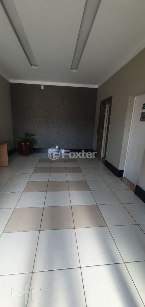 Image 8 - 887631