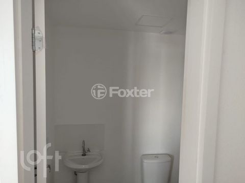 Image 7 - 887634