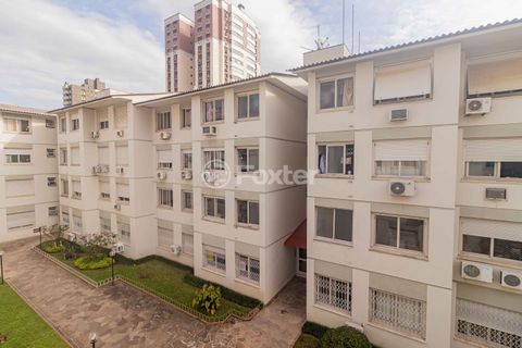 Image 7 - 887636