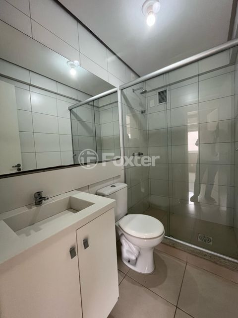 Image 9 - 887663