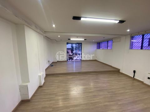 Image 7 - 887714