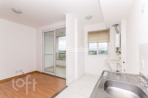 Image 9 - 887716