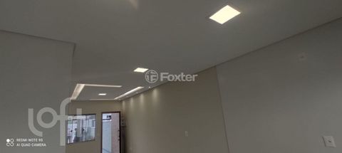 Image 6 - 887731