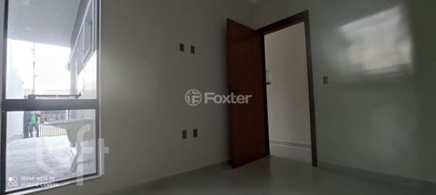 Image 16 - 887734