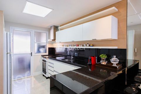 Image 9 - 887748