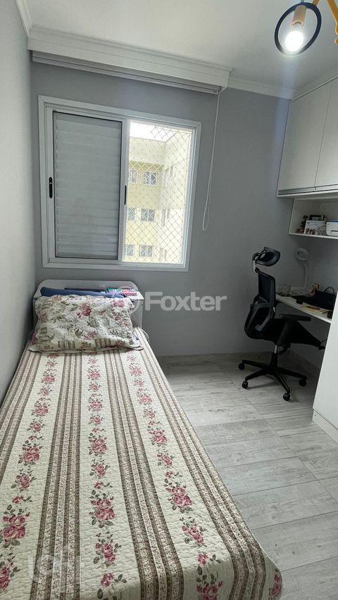Image 7 - 887750