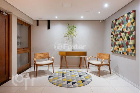 Image 11 - 887751