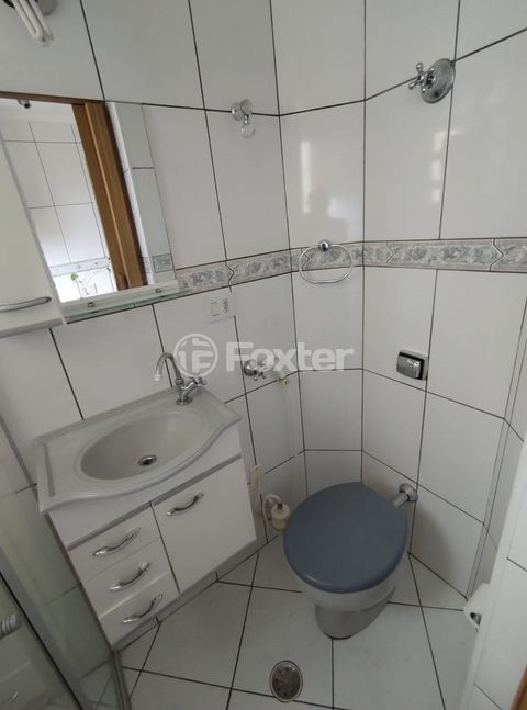 Image 8 - 887764