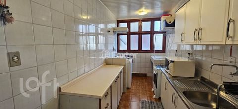 Image 13 - 887785