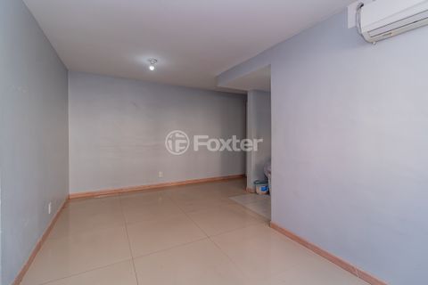 Image 1 - 887791