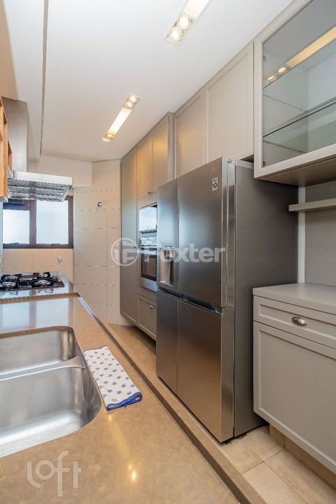 Image 8 - 887797